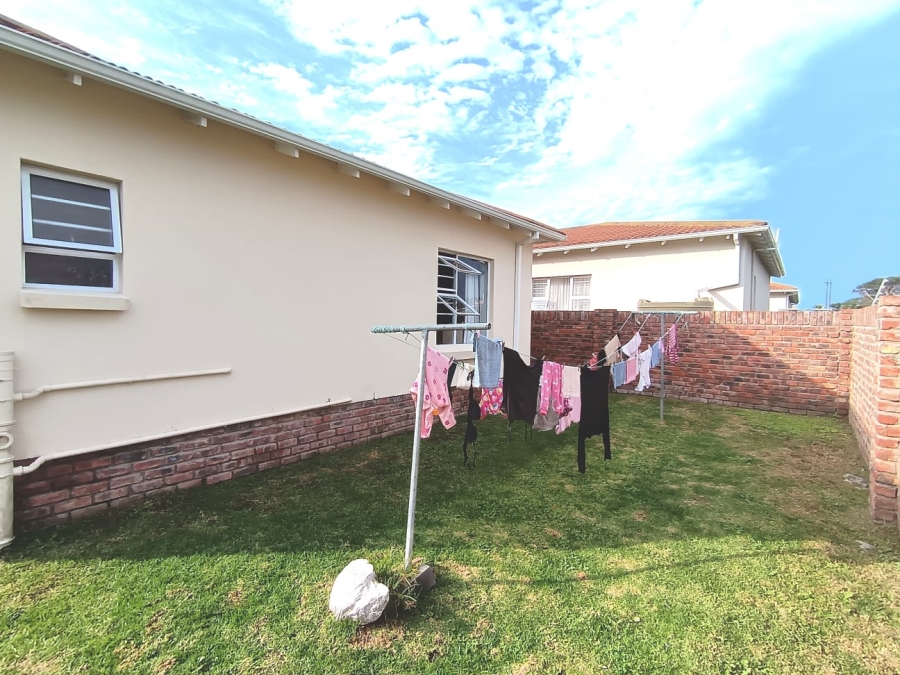 2 Bedroom Property for Sale in Parsonsvlei Eastern Cape